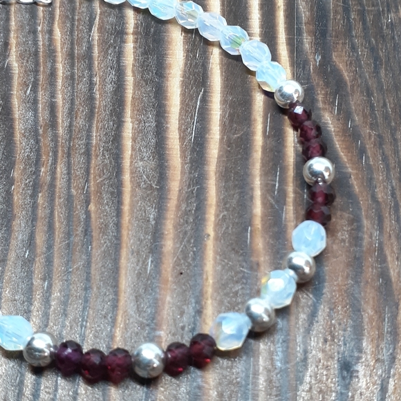 Moonstone/ garnet/sterling silver bracelet stacker - Picture 8 of 10